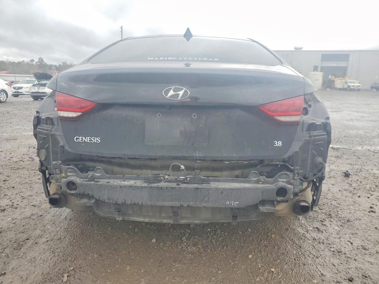 2015 HYUNDAI GENESIS 3.8L photo 16