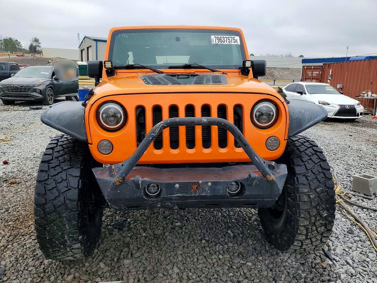 2012 JEEP WRANGLER UNLIMITED SAHARA photo 9