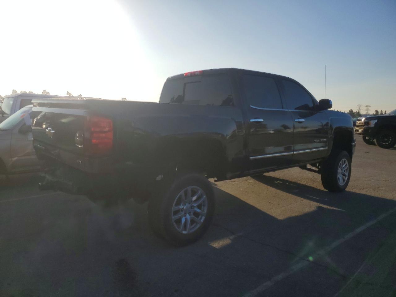 2015 CHEVROLET SILVERADO C1500 LTZ photo 5