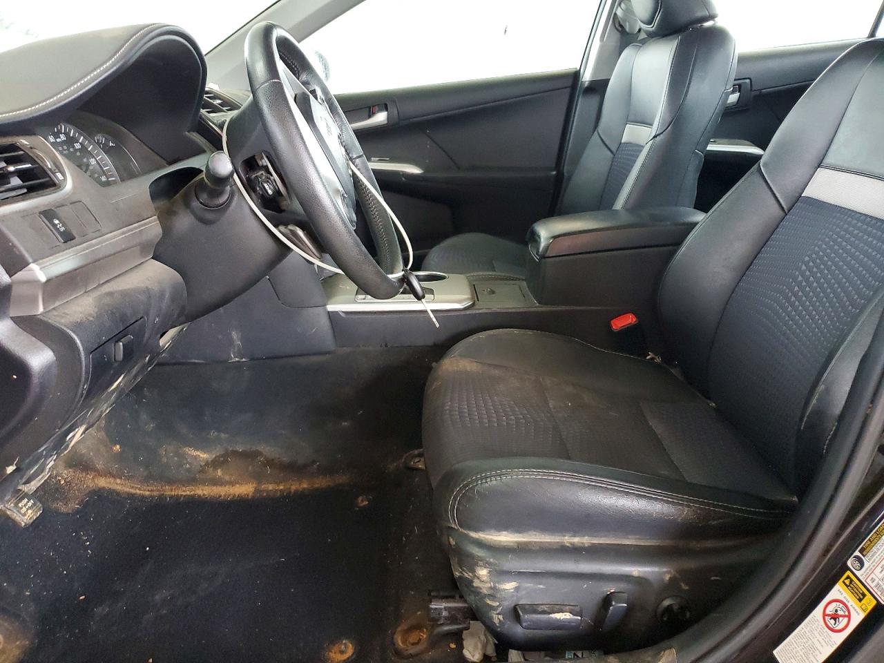 2012 TOYOTA CAMRY SE SPORT LIMITED EDITION photo 13