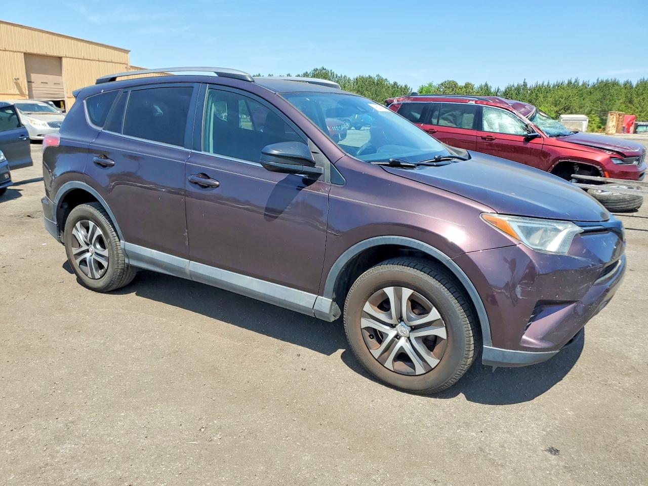 2017 TOYOTA RAV4 LE photo 7