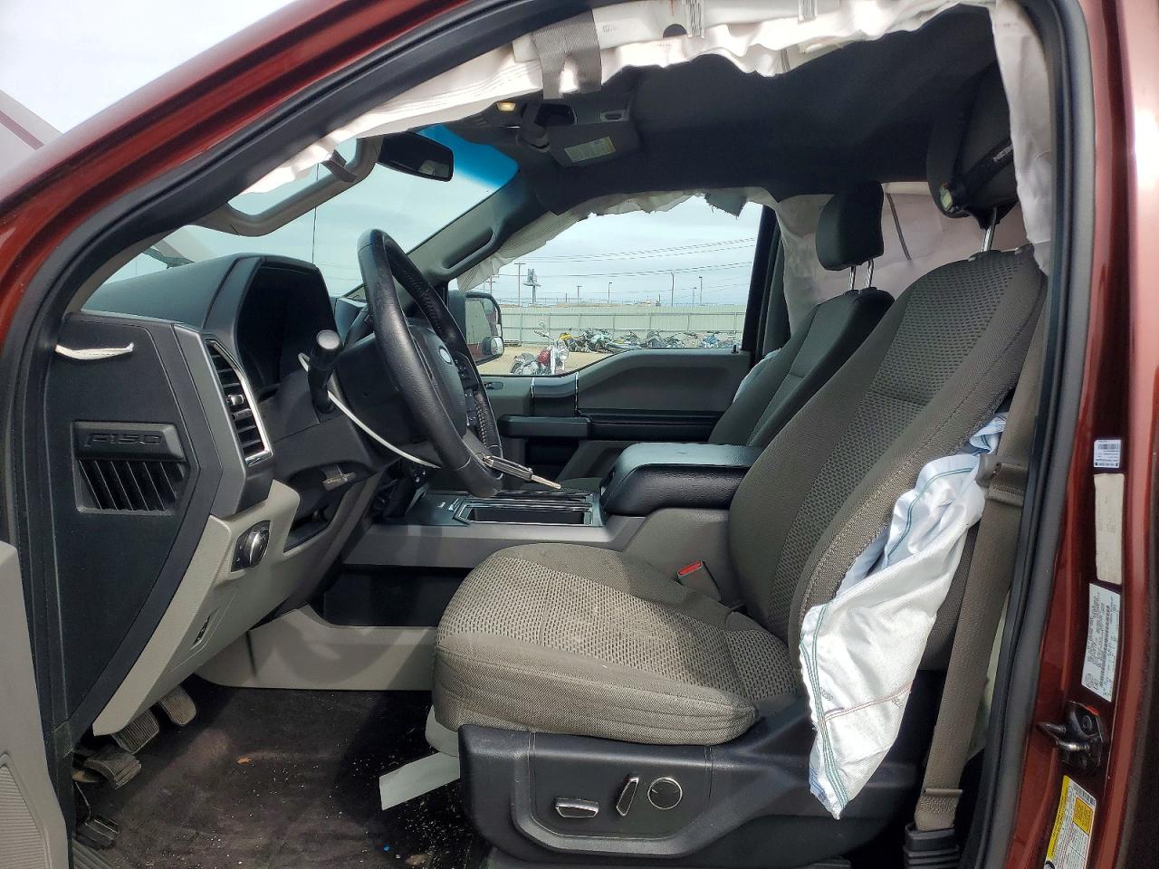 2016 FORD F150 SUPERCREW photo 19