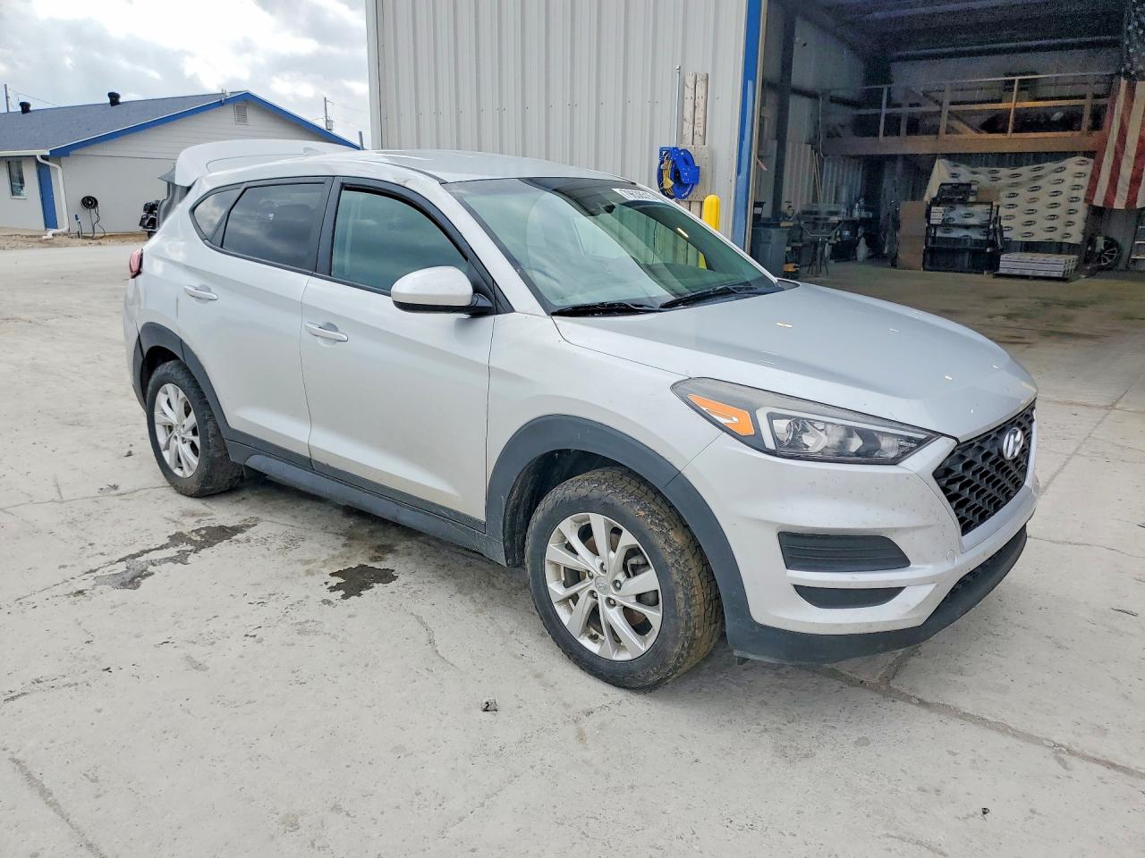 2019 HYUNDAI TUCSON SE photo 4