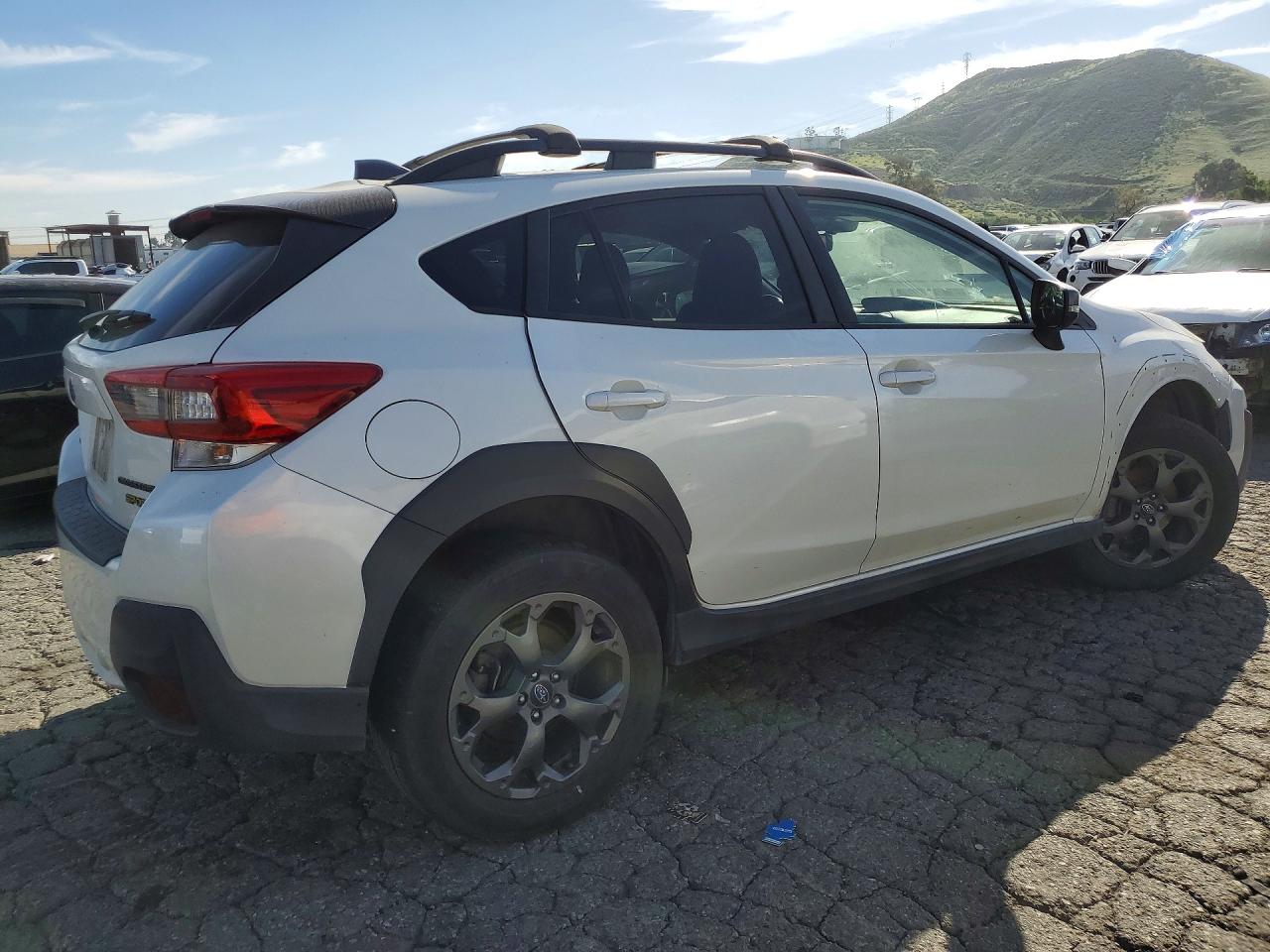 2021 SUBARU CROSSTREK SPORT photo 3