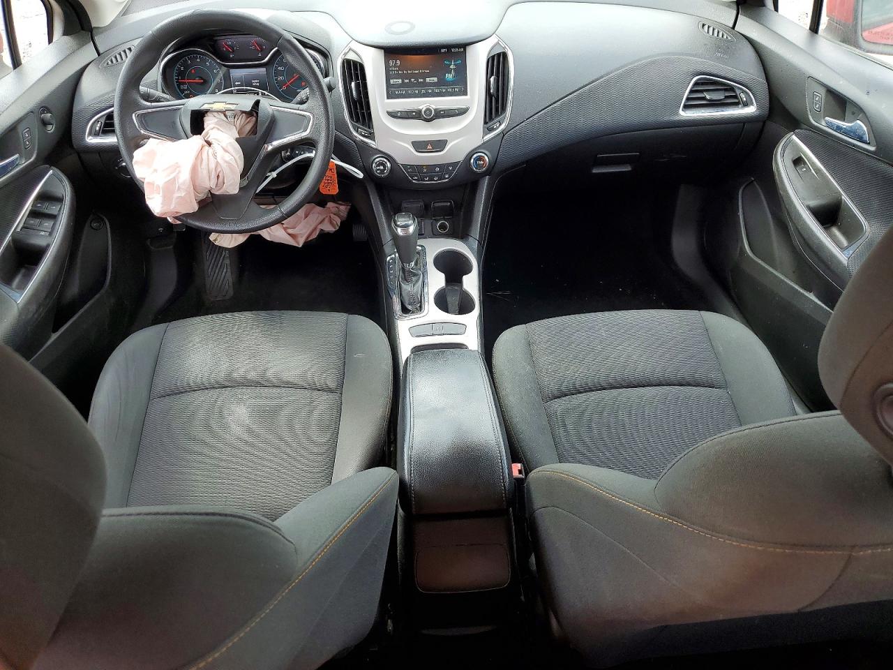 2016 CHEVROLET CRUZE LS photo 22
