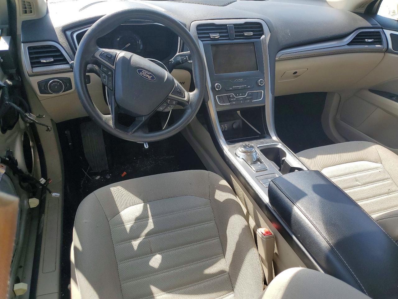 2019 FORD FUSION SE photo 15