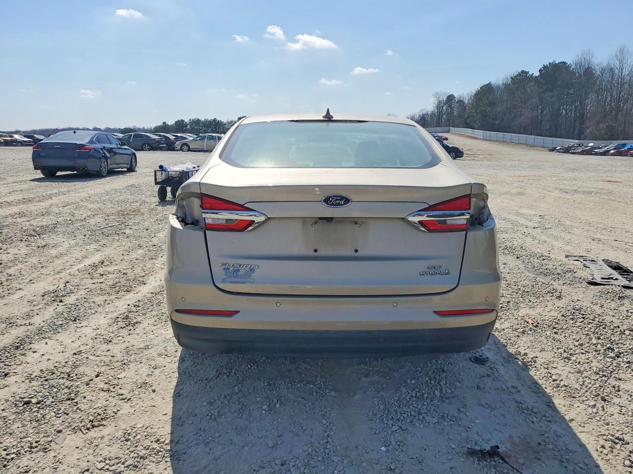 2019 FORD FUSION SE photo 11