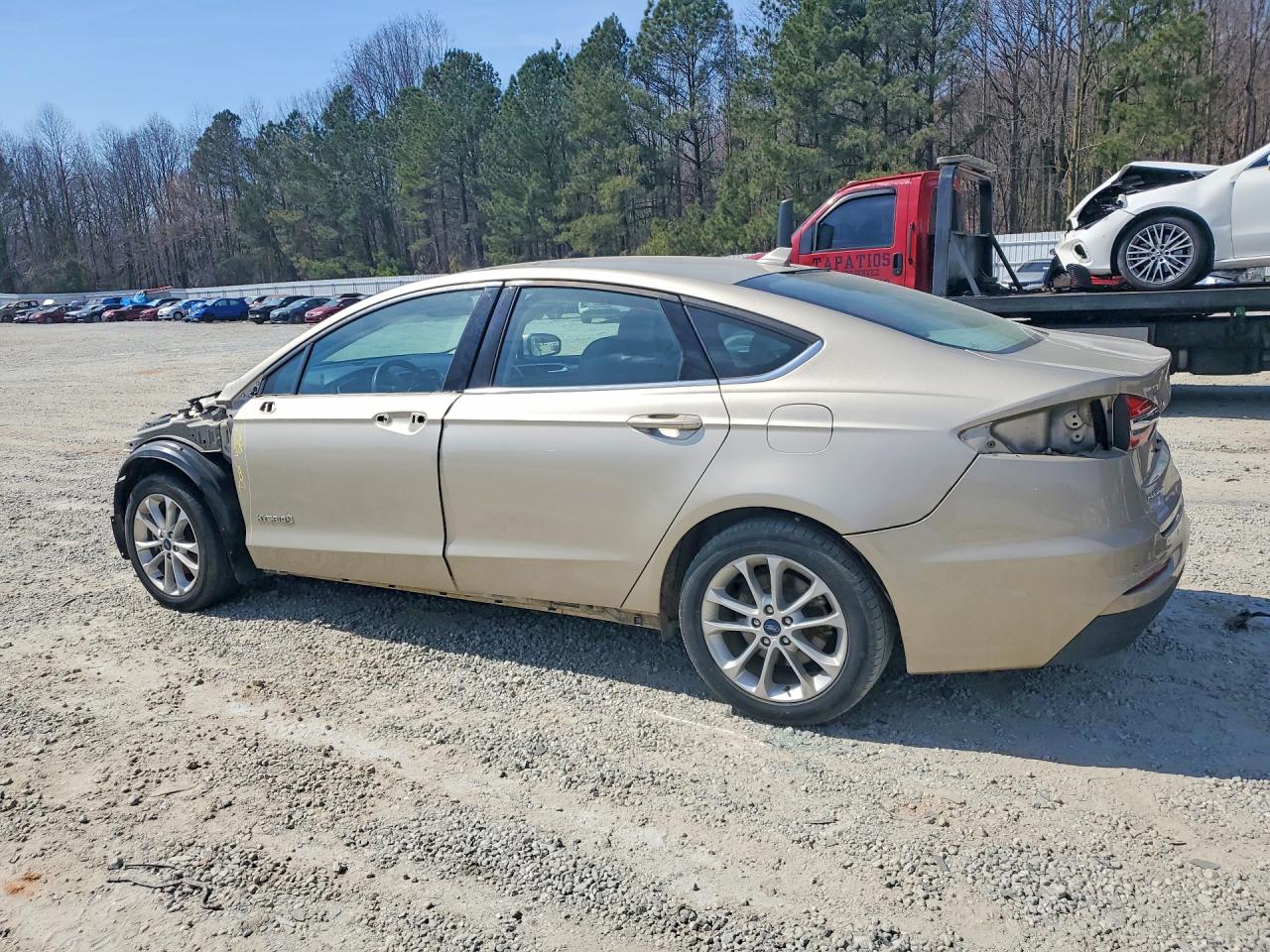 2019 FORD FUSION SE photo 3