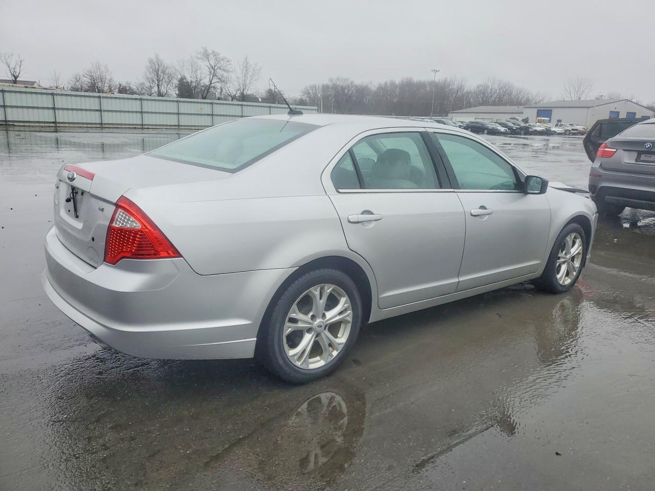 2012 FORD FUSION SE photo 5