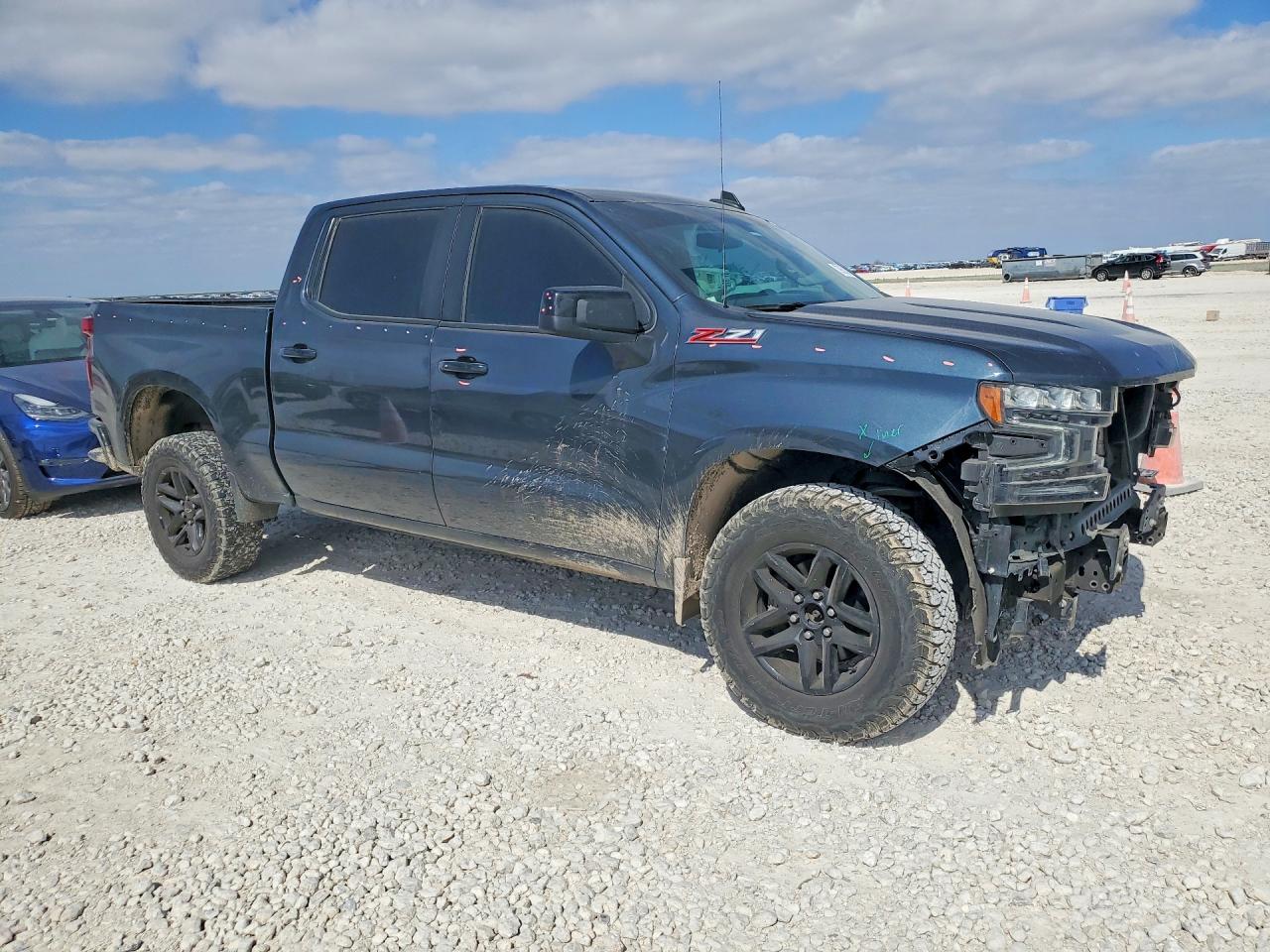 2021 CHEVROLET SILVERADO K1500 LT TRAIL BOSS photo 4