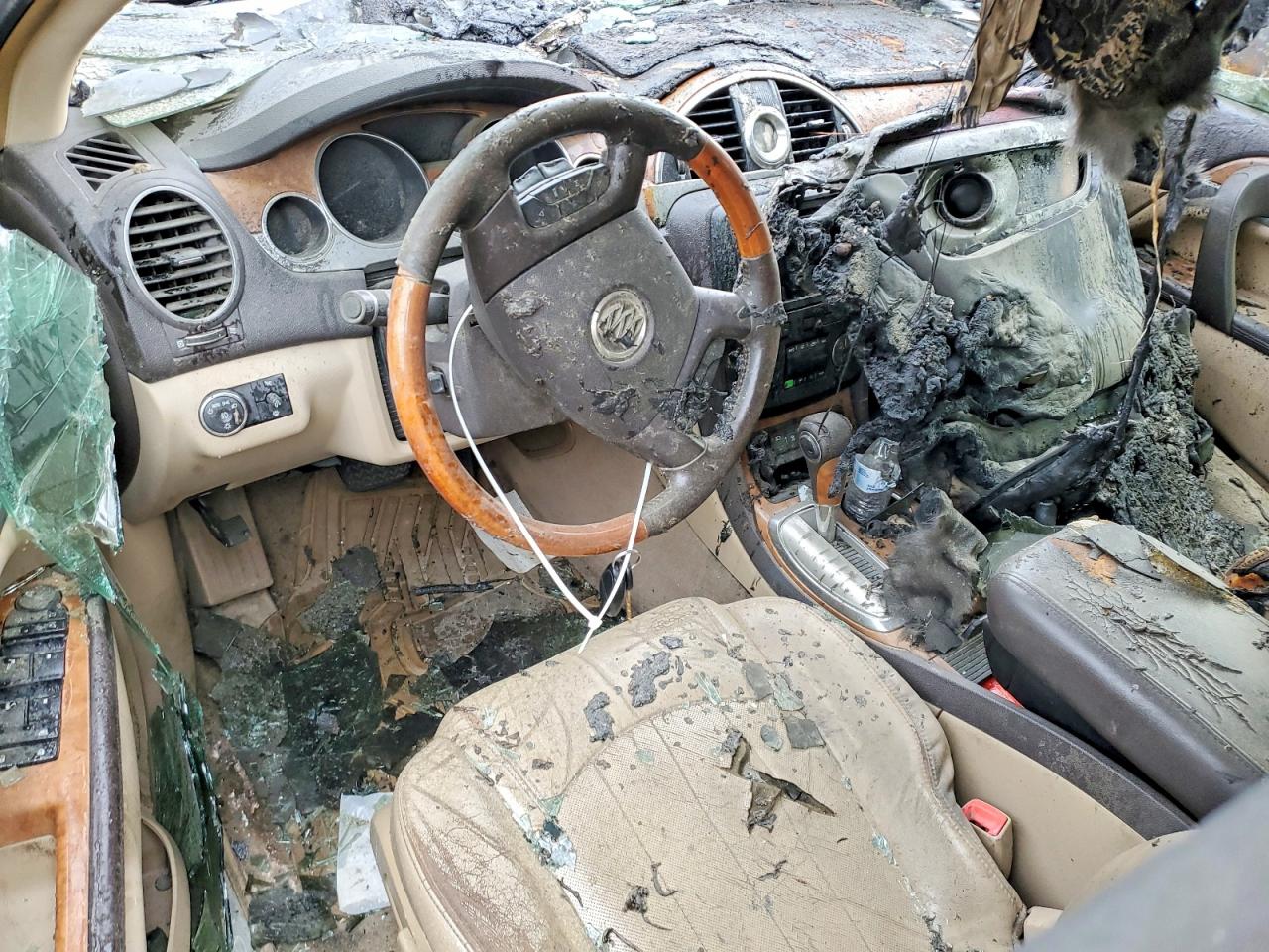 2008 BUICK ENCLAVE photo 15