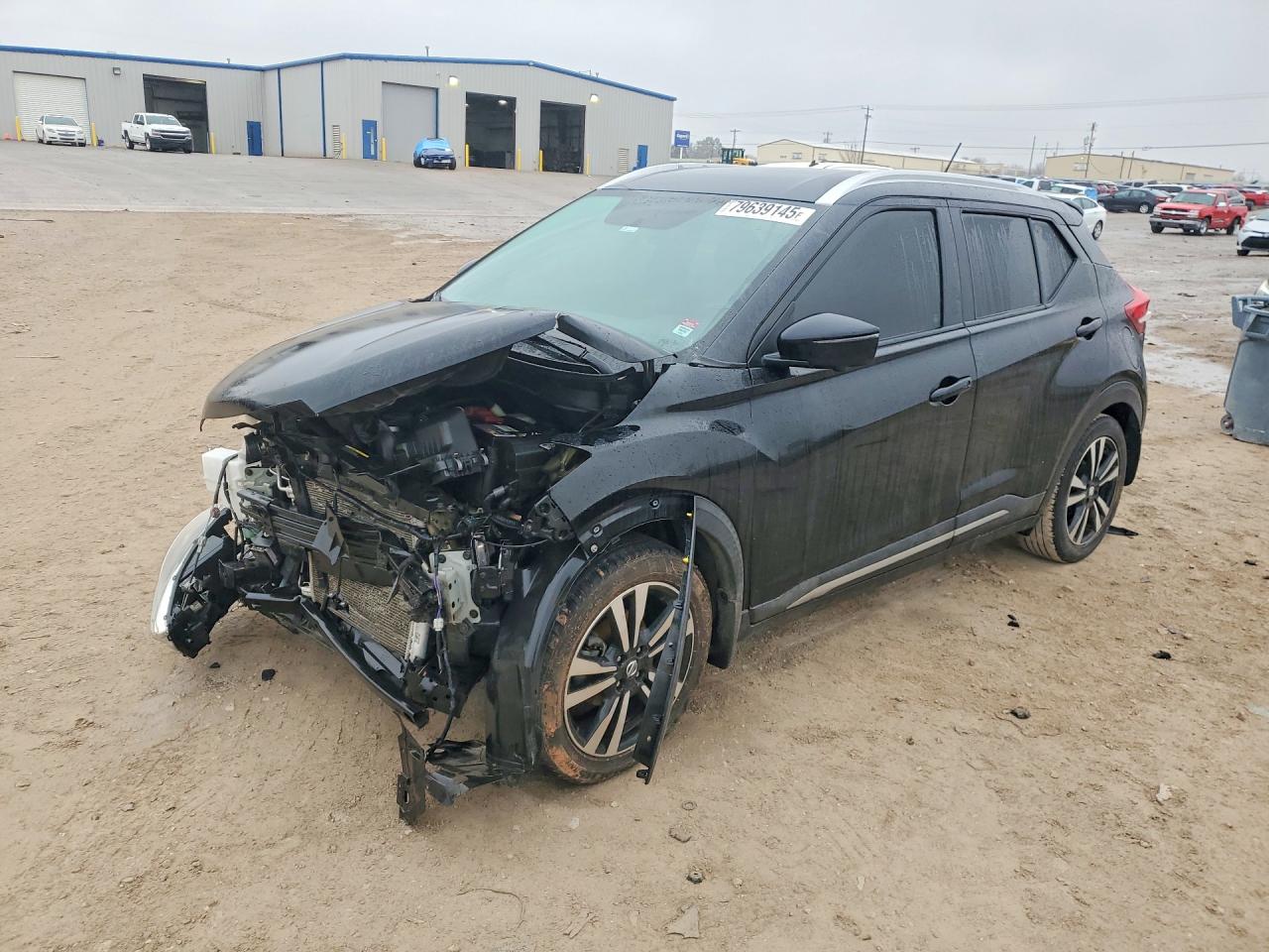 2019 NISSAN KICKS
