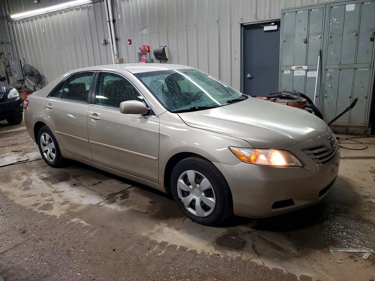 2007 TOYOTA CAMRY LE photo 7