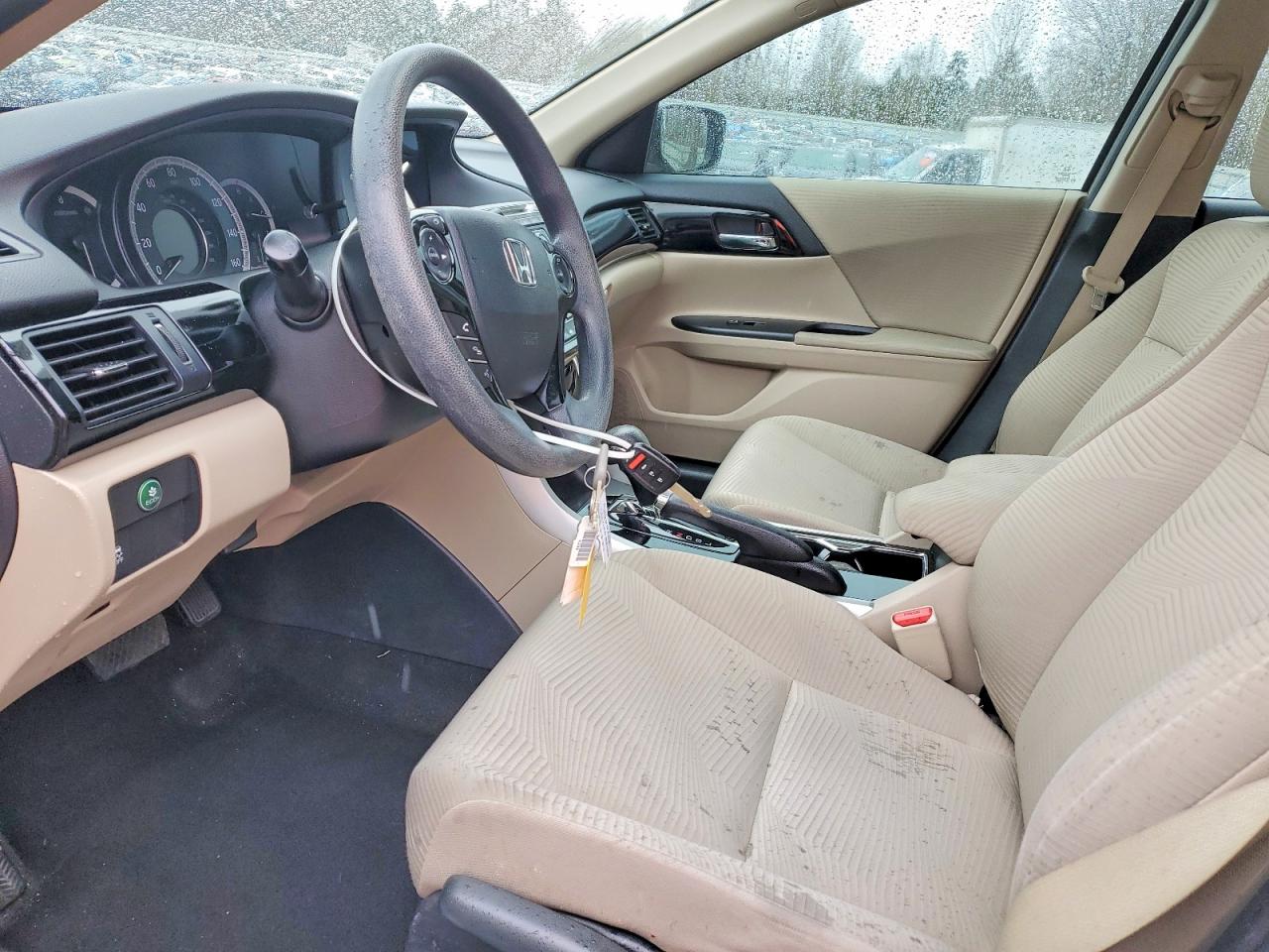 2016 HONDA ACCORD LX photo 7