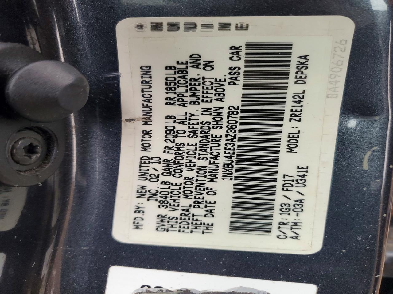 2010 TOYOTA COROLLA S photo 34