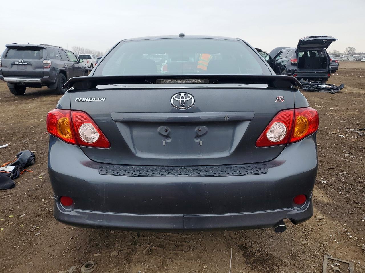 2010 TOYOTA COROLLA S photo 16