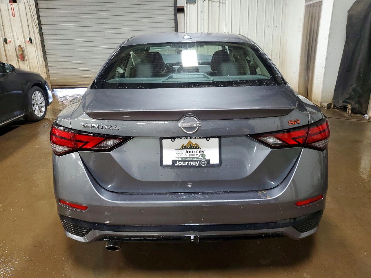 2025 NISSAN SENTRA SR photo 11