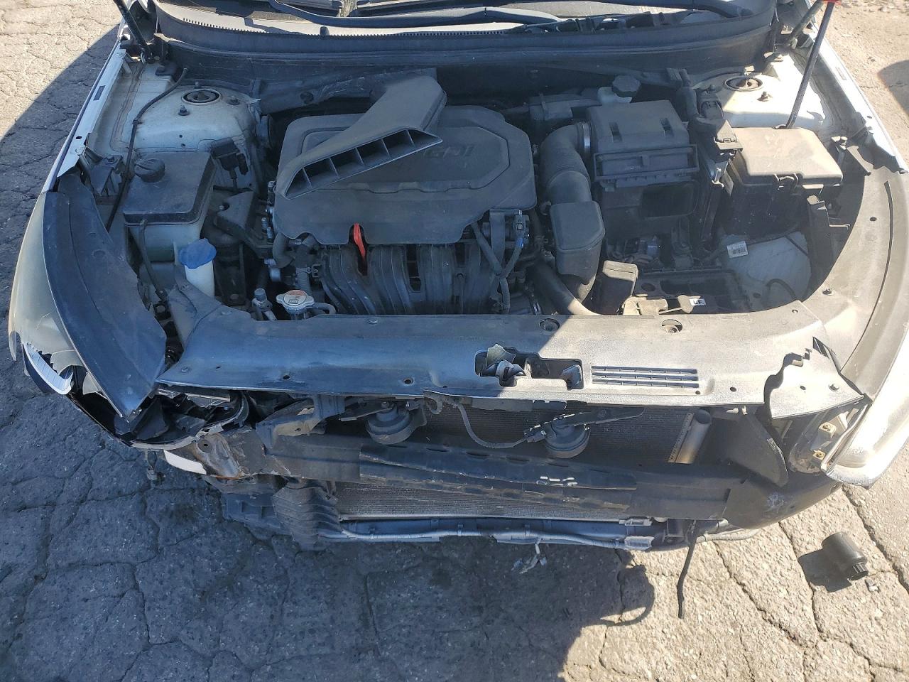 2018 HYUNDAI SONATA SE photo 21