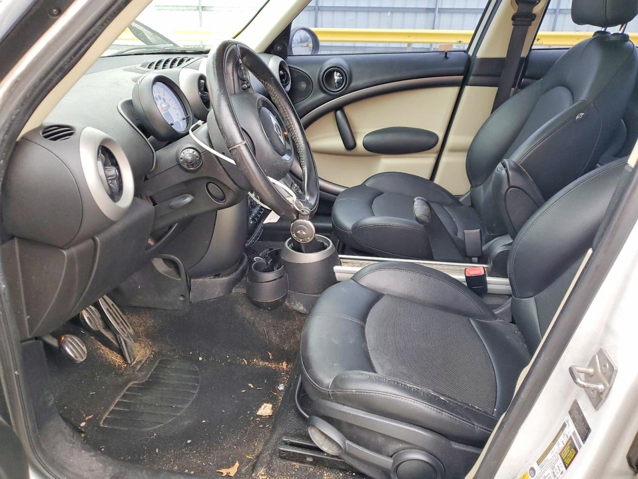 2011 MINI COOPER S COUNTRYMAN photo 13