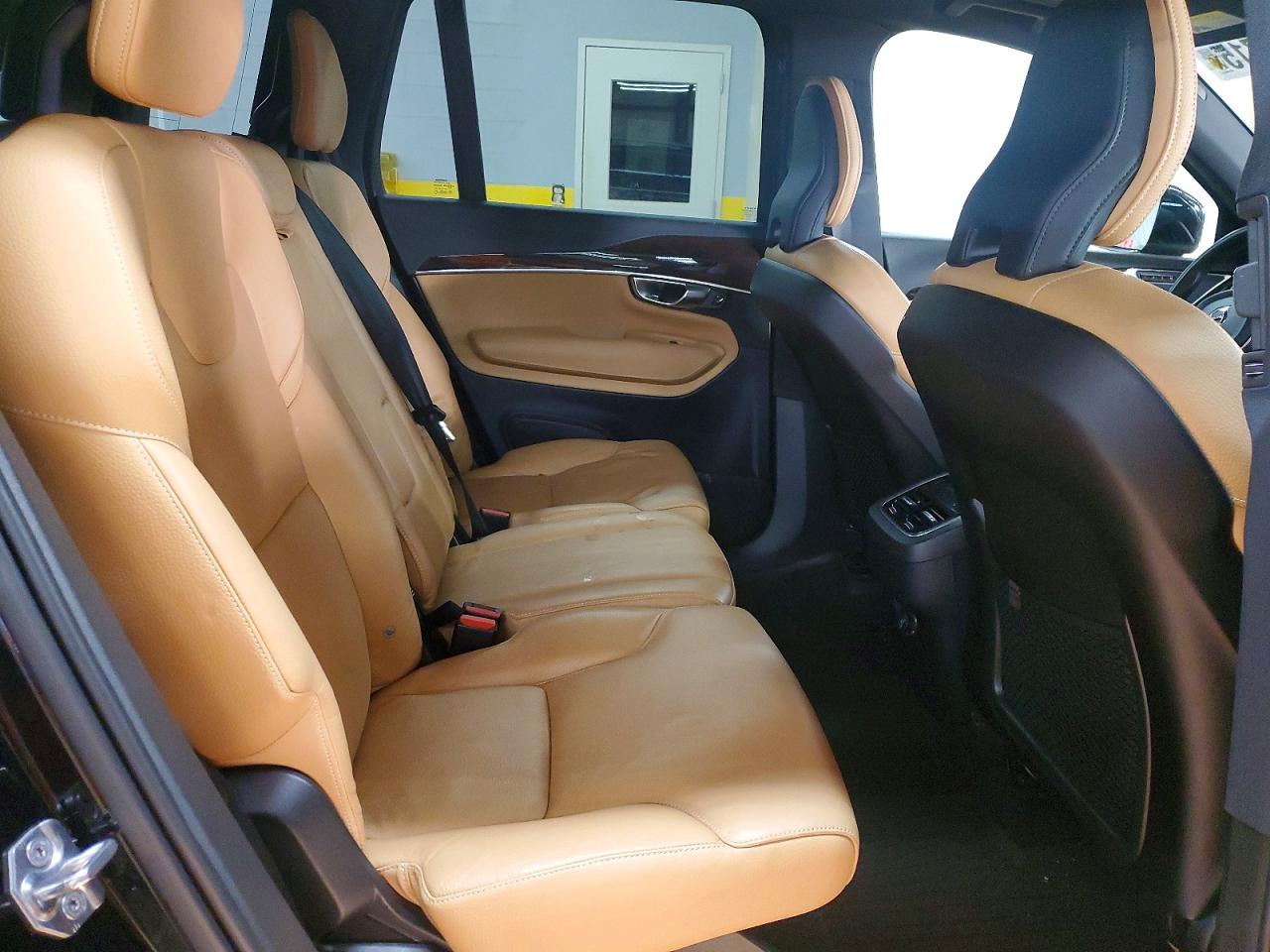 2019 VOLVO XC90 T6 MOMENTUM photo 11