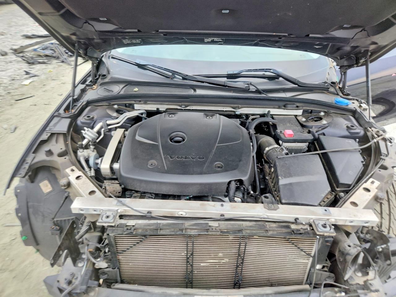 2017 VOLVO S90 T5 MOMENTUM photo 11