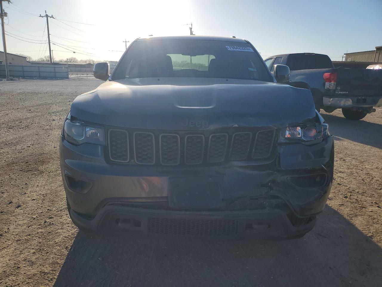 2016 JEEP GRAND CHEROKEE LAREDO photo 5