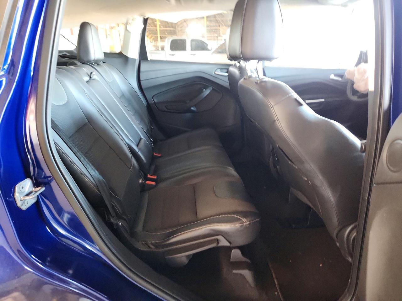 2016 FORD ESCAPE SE photo 21