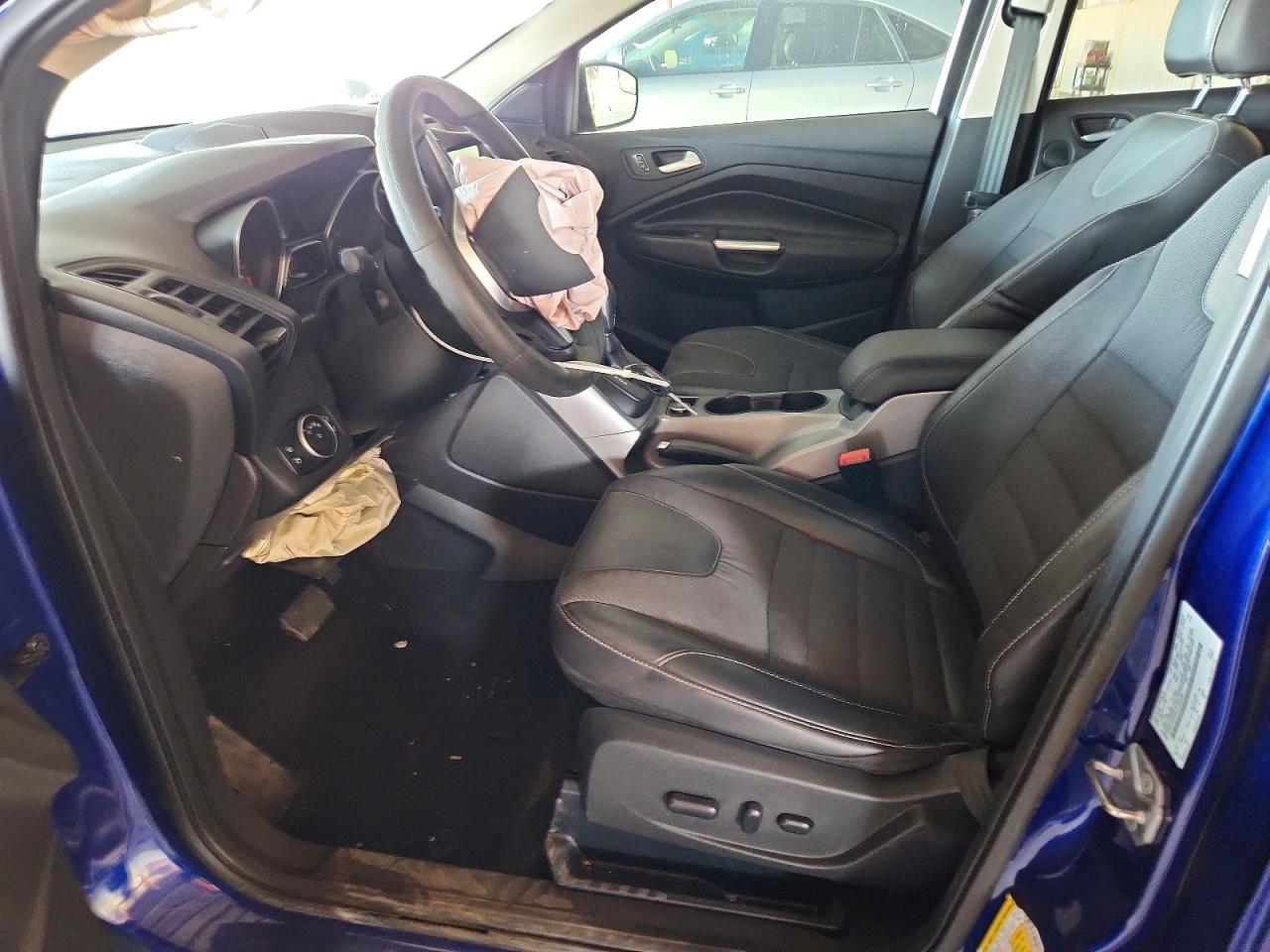2016 FORD ESCAPE SE photo 13