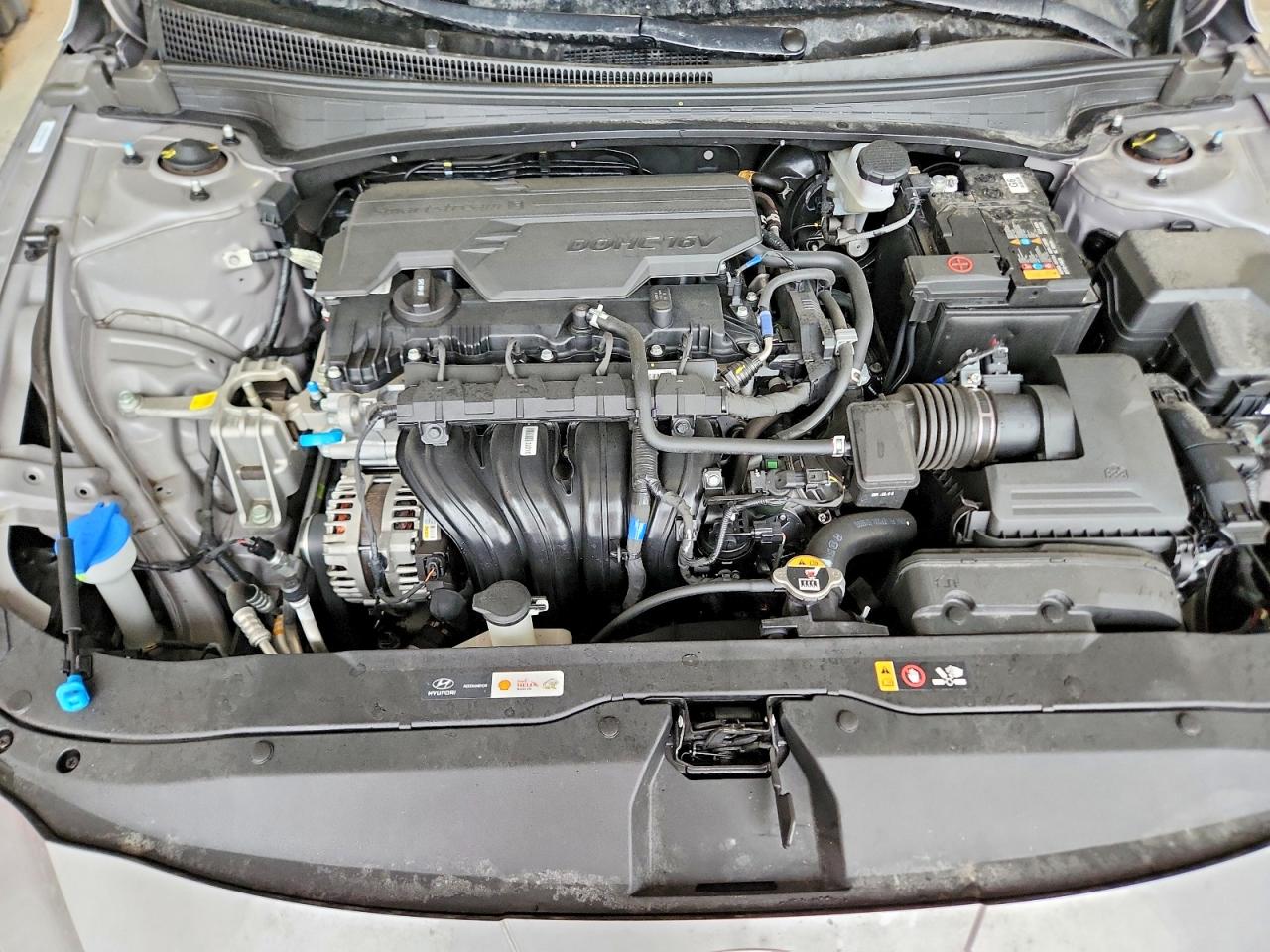 2025 HYUNDAI ELANTRA SEL SPORT photo 21