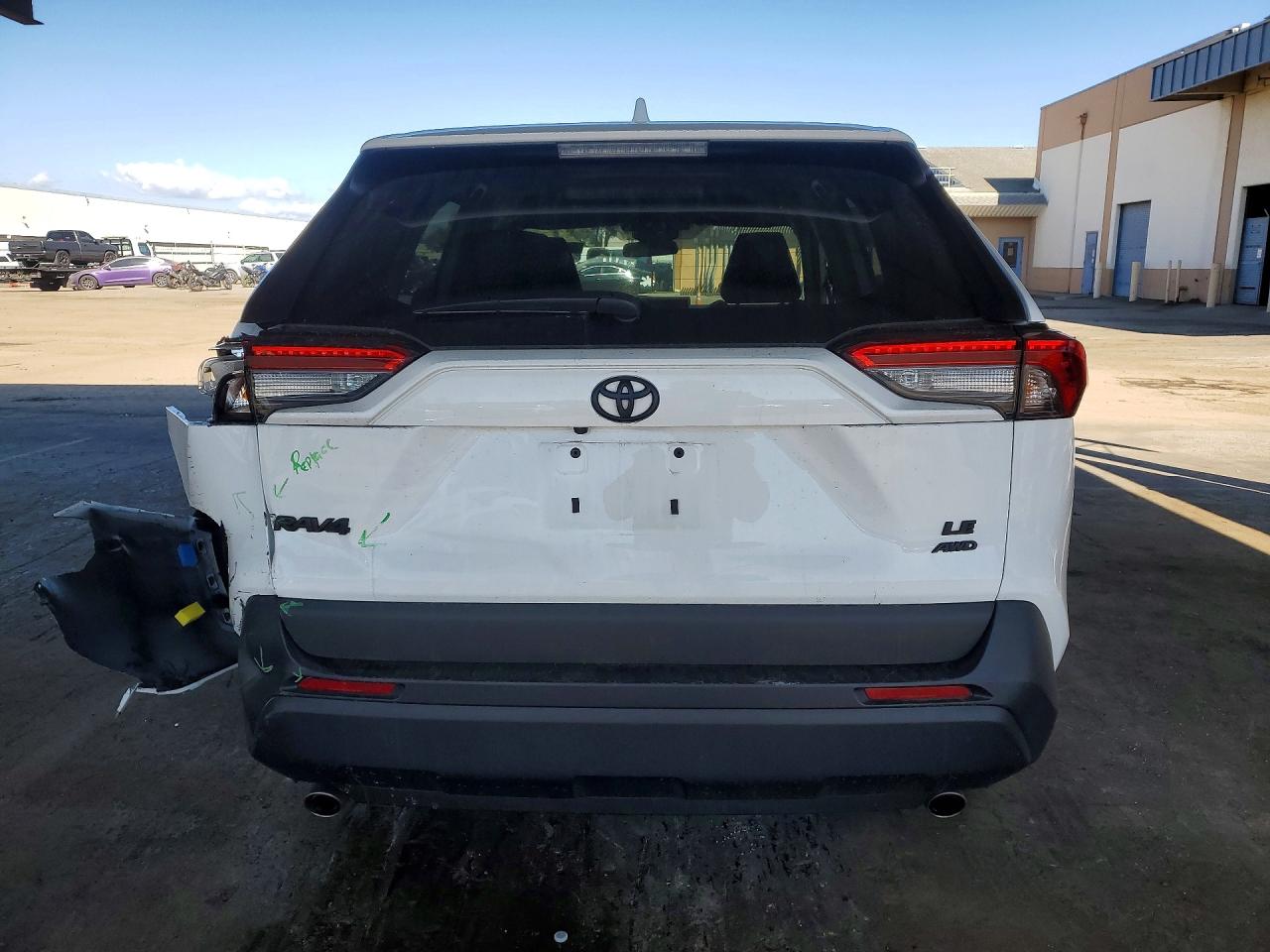 2024 TOYOTA RAV4 LE photo 6