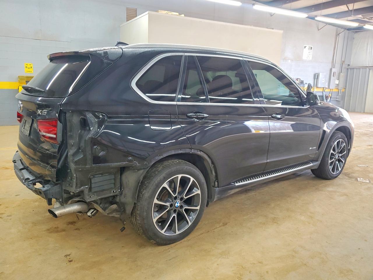 2014 BMW X5 XDRIVE35I photo 3