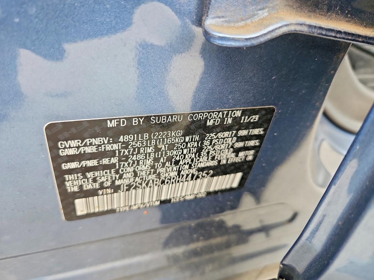 2024 SUBARU FORESTER photo 14