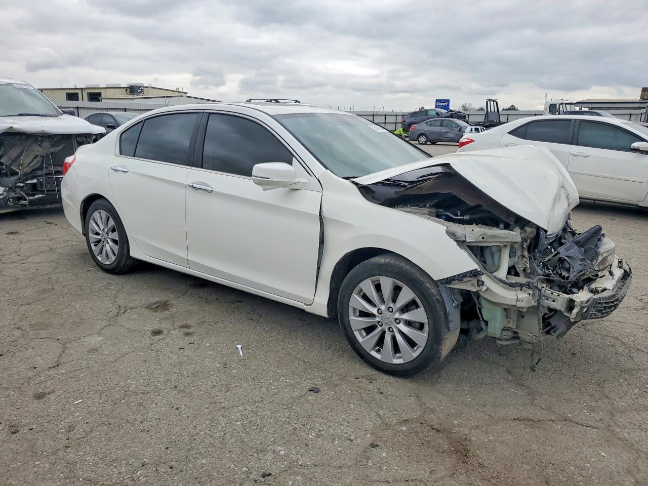 2013 HONDA ACCORD EX photo 4