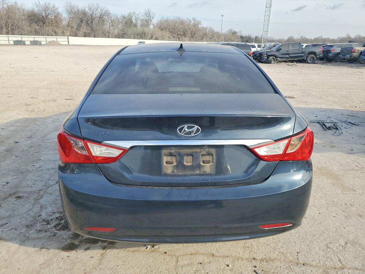 2012 HYUNDAI SONATA GLS photo 6