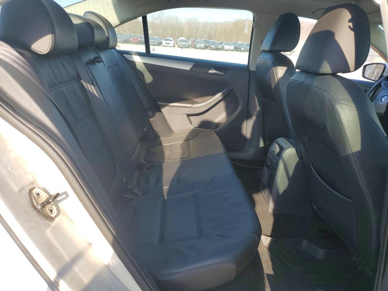 2011 VOLKSWAGEN JETTA SEL photo 10