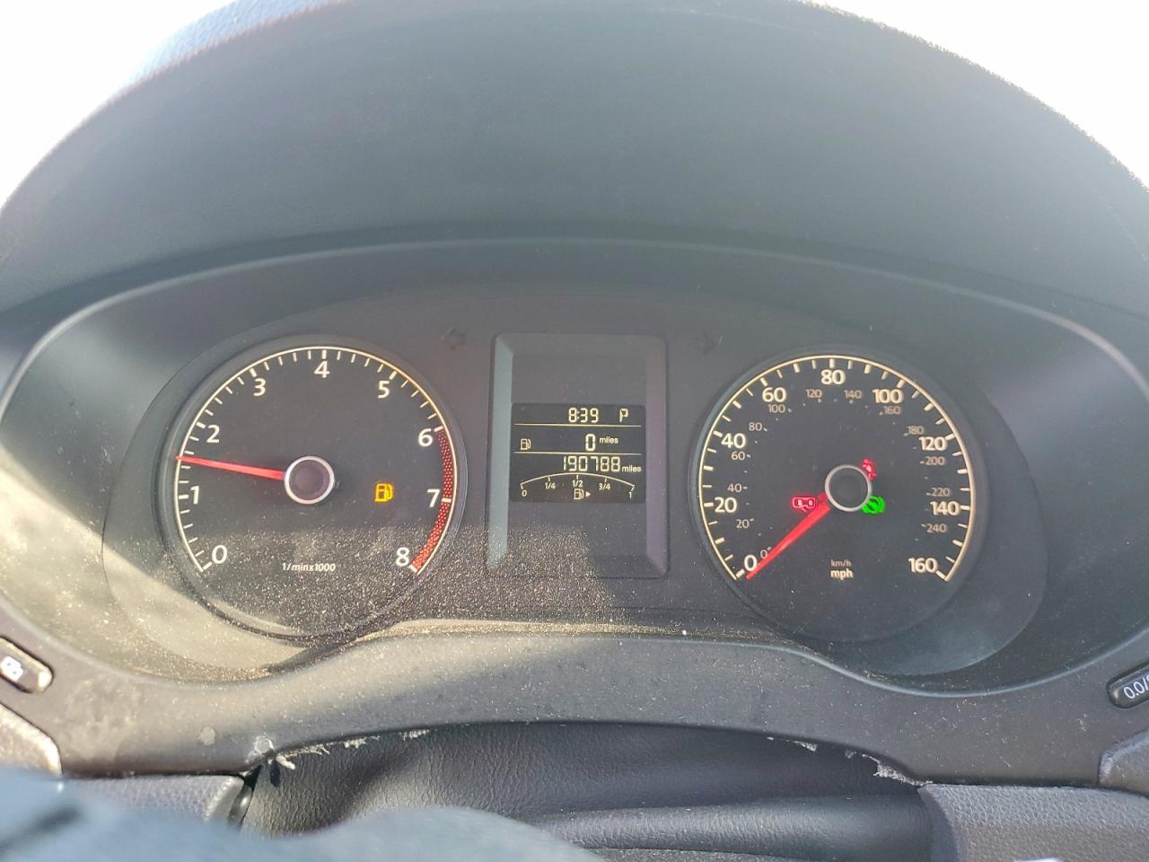 2011 VOLKSWAGEN JETTA SEL photo 9