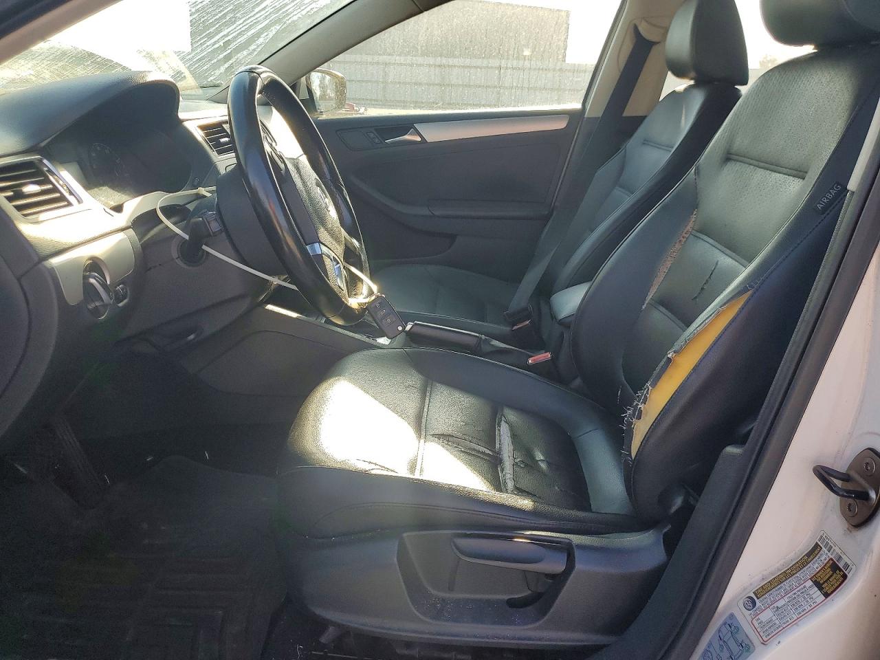 2011 VOLKSWAGEN JETTA SEL photo 7