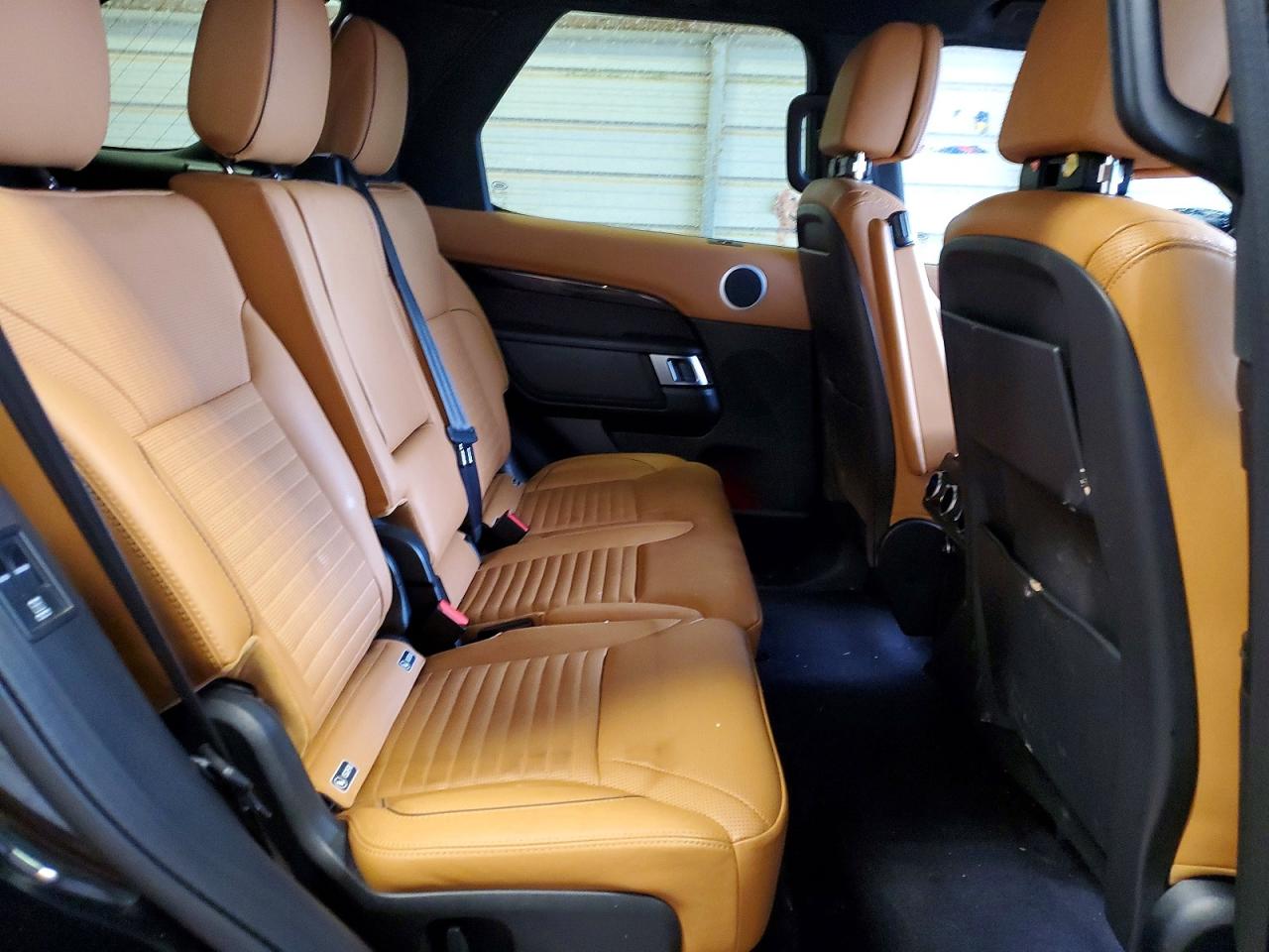2020 LAND ROVER DISCOVERY HSE LUXURY photo 31