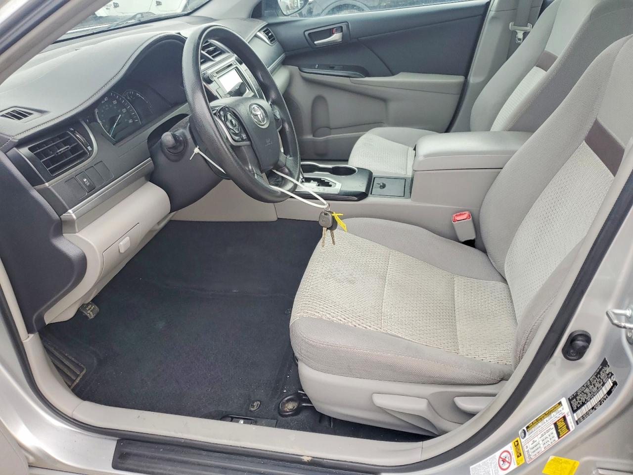 2013 TOYOTA CAMRY photo 7