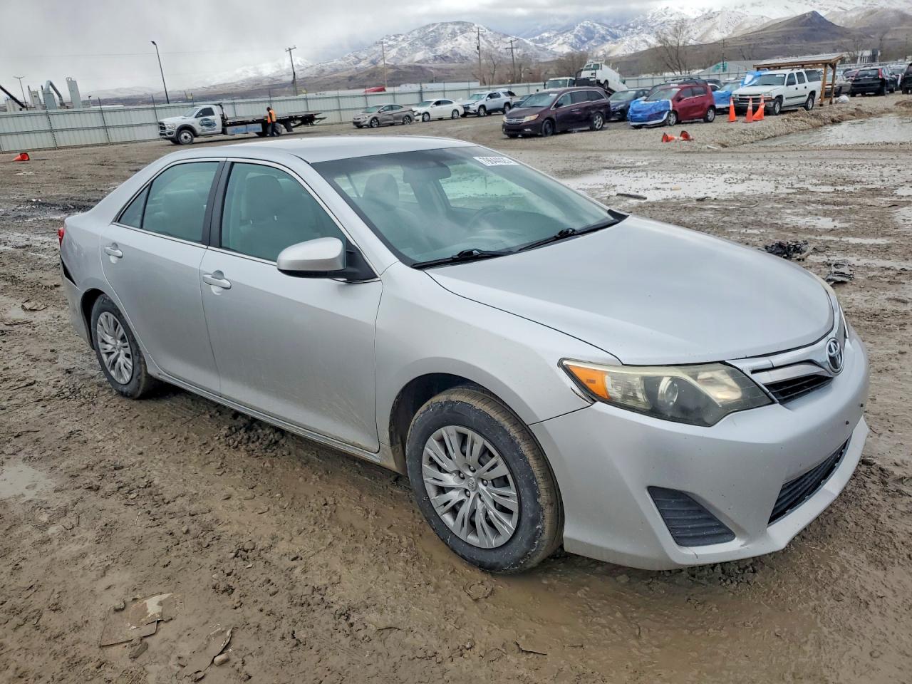 2013 TOYOTA CAMRY photo 4