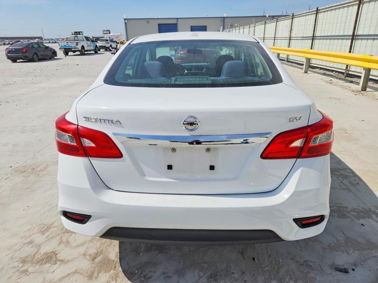 2016 NISSAN SENTRA SV photo 6
