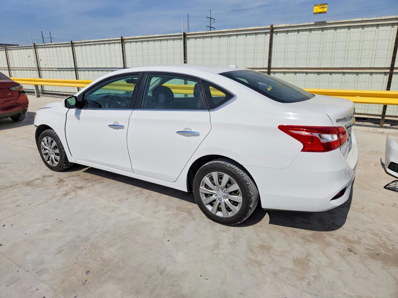 2016 NISSAN SENTRA SV photo 2