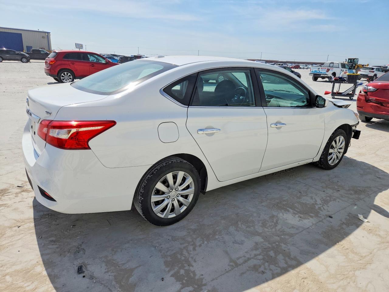 2016 NISSAN SENTRA SV photo 3