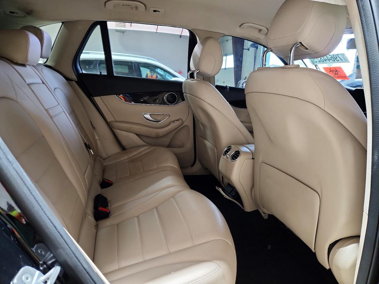 2020 MERCEDES-BENZ GLC 300 photo 31