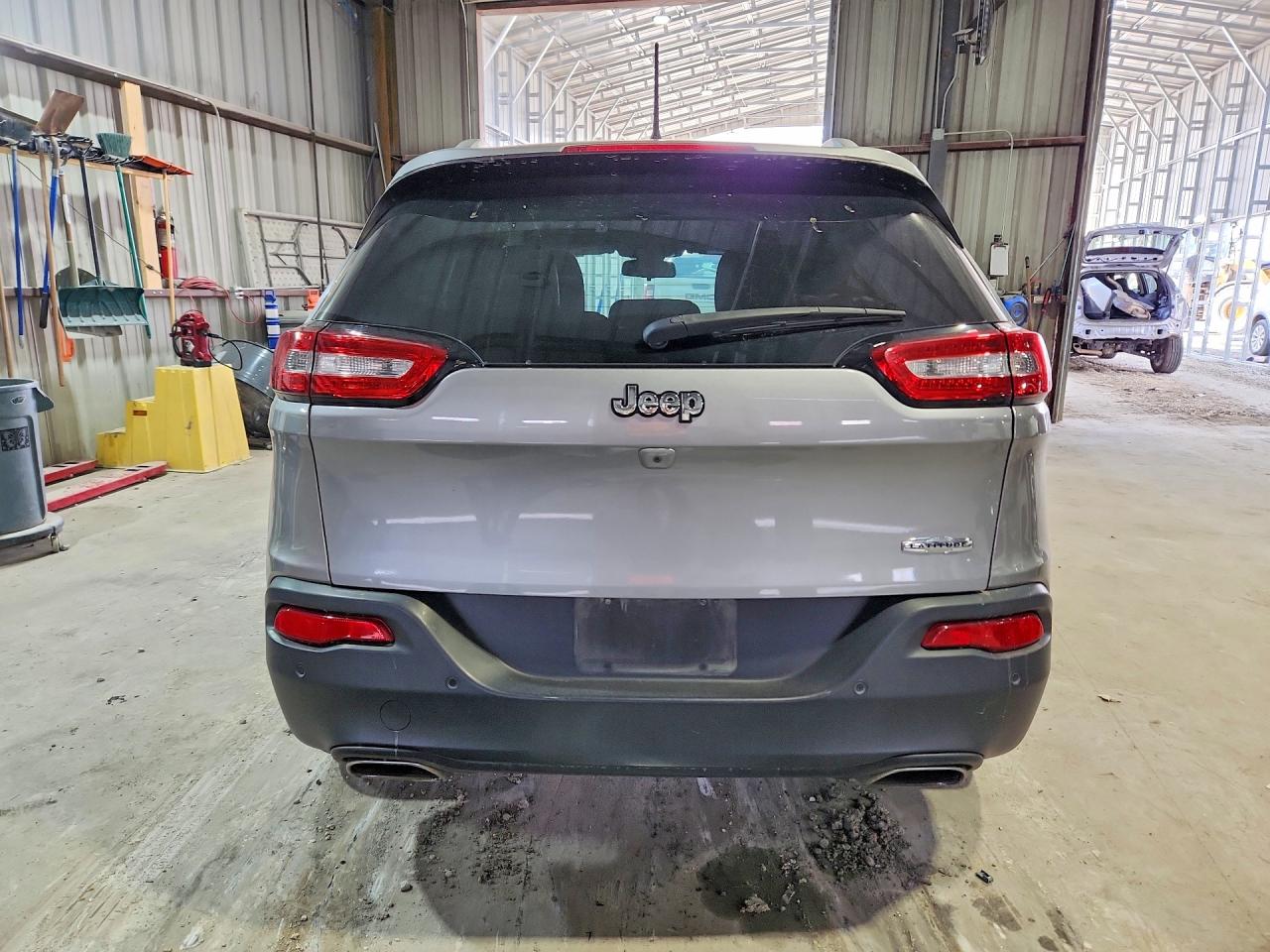 2018 JEEP CHEROKEE LATITUDE PLUS photo 16