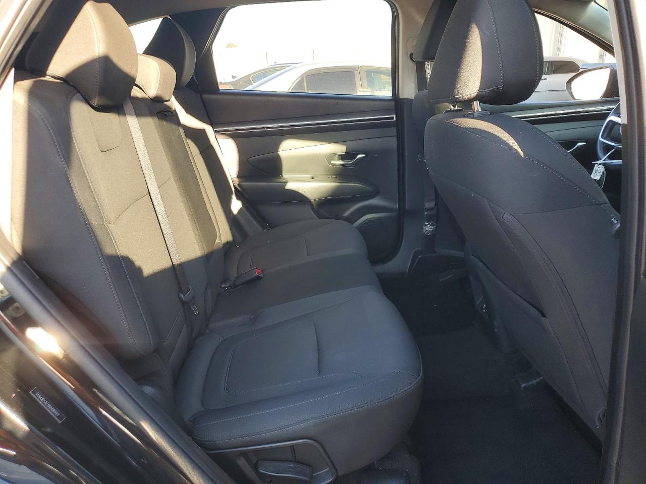 2022 HYUNDAI TUCSON SEL photo 31