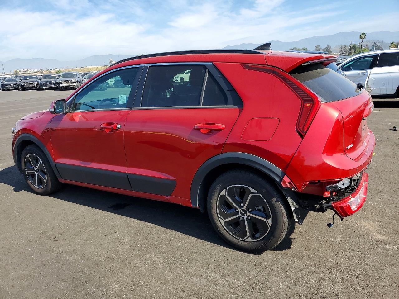 2023 KIA NIRO EX photo 3