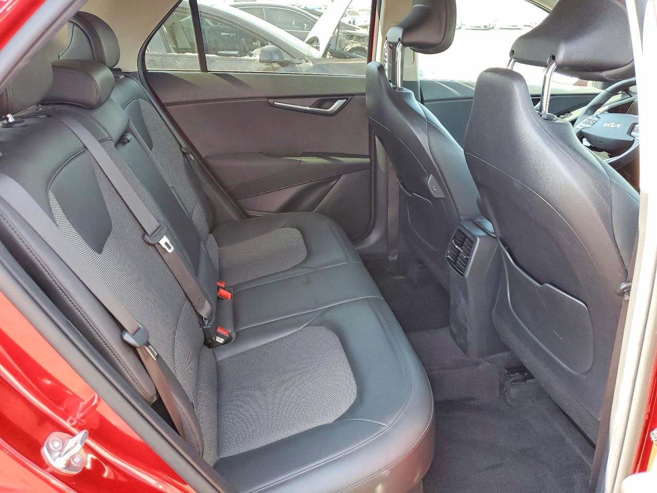 2023 KIA NIRO EX photo 21