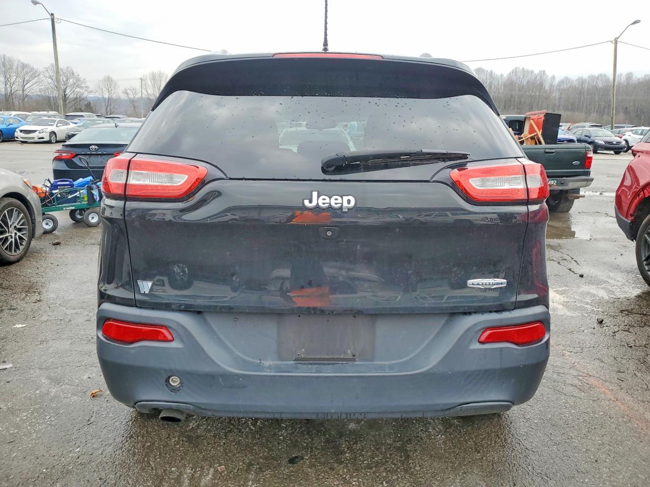 2015 JEEP CHEROKEE LATITUDE photo 6