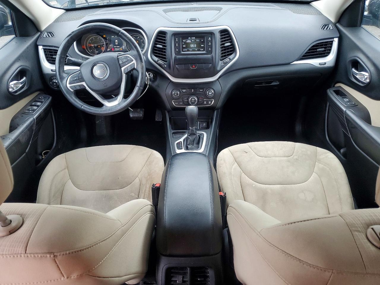 2015 JEEP CHEROKEE LATITUDE photo 8